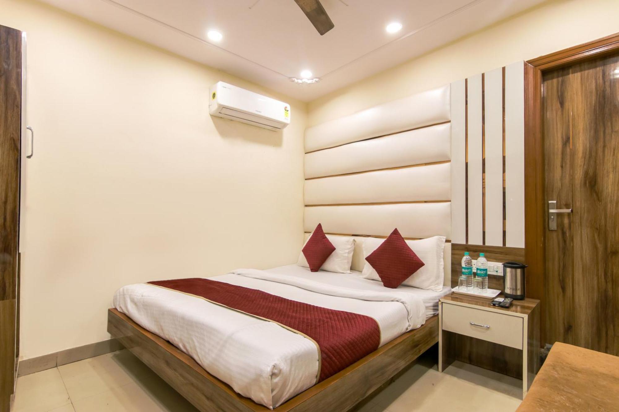 Hotel Star Dx By P K Residency Nueva Delhi Exterior foto